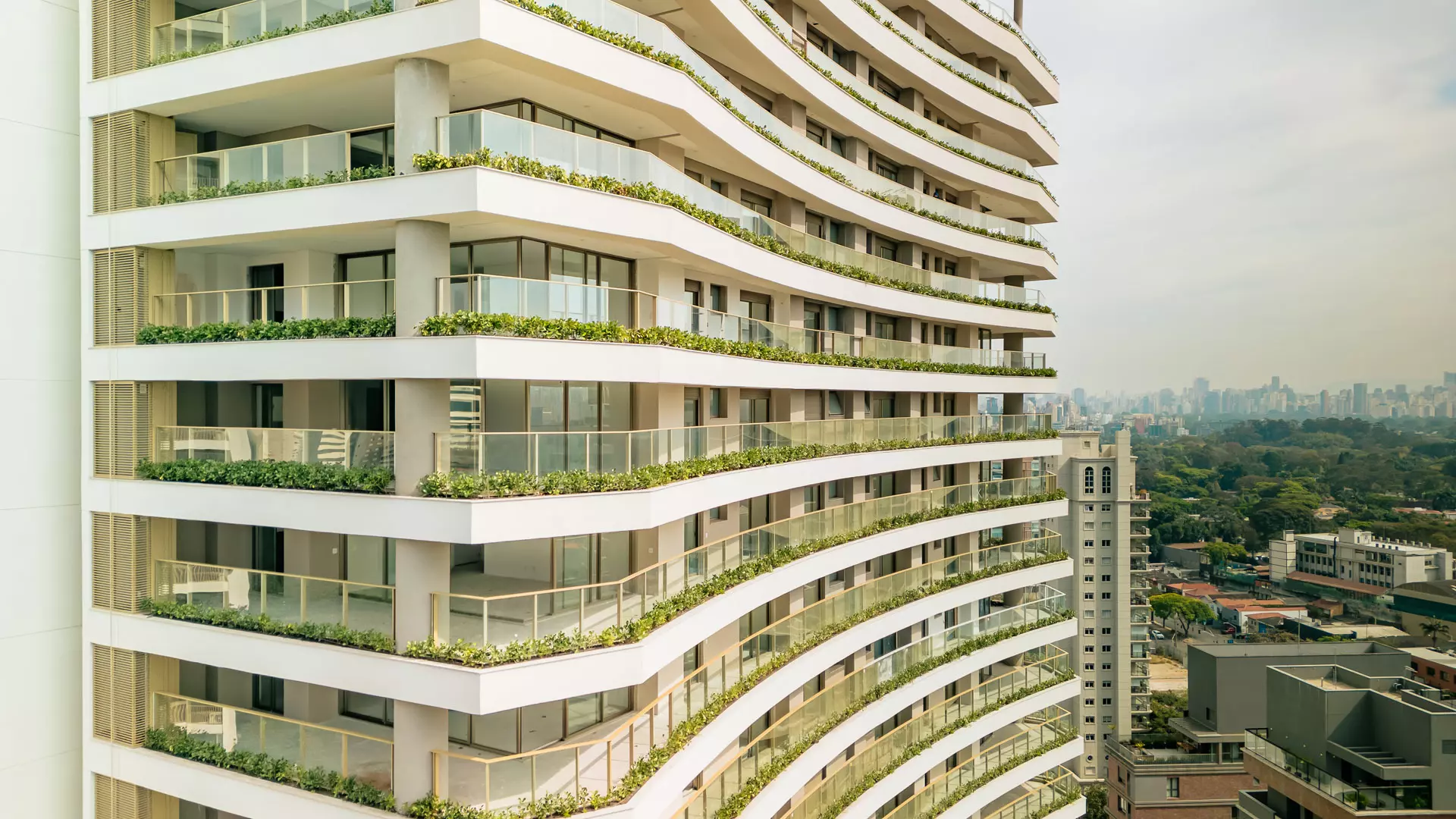 Fachada do Villa Milano Versace Moema — empreendimento de luxo em Moema, São Paulo